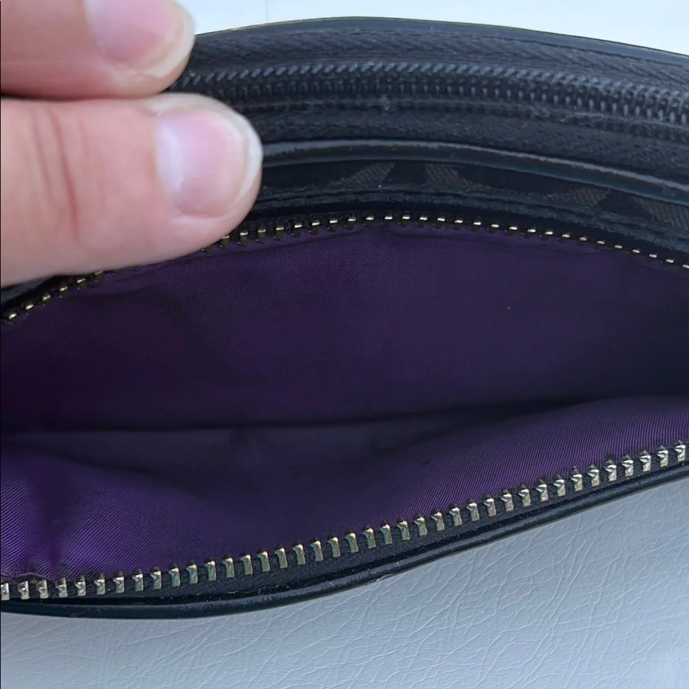 Coach Black on Black Signature Logo Canvas Wristlet Wallet Clutch GUC - Picture 9 of 16